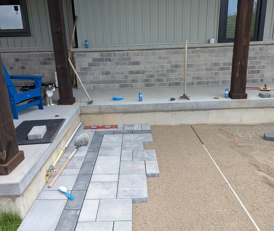 An interlock pad being installed using a combination of standard screedings, and also foam panels